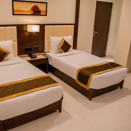 The Parkline Agartala Buitenkant foto